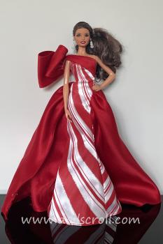 Mattel - Barbie - 2019 Holiday - Hispanic - Doll